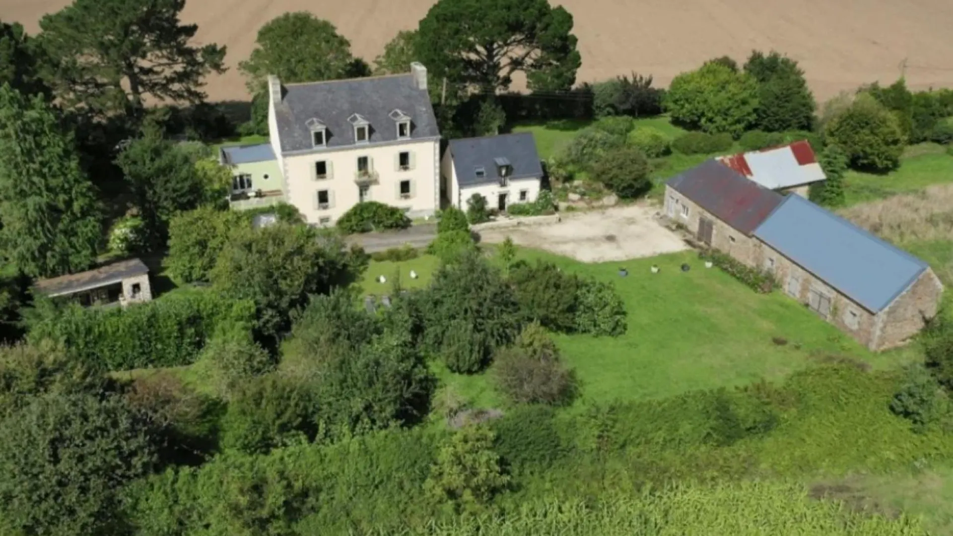 Les Logis De Kergoulou Bed and Breakfast Concarneau 0*,  Γαλλία