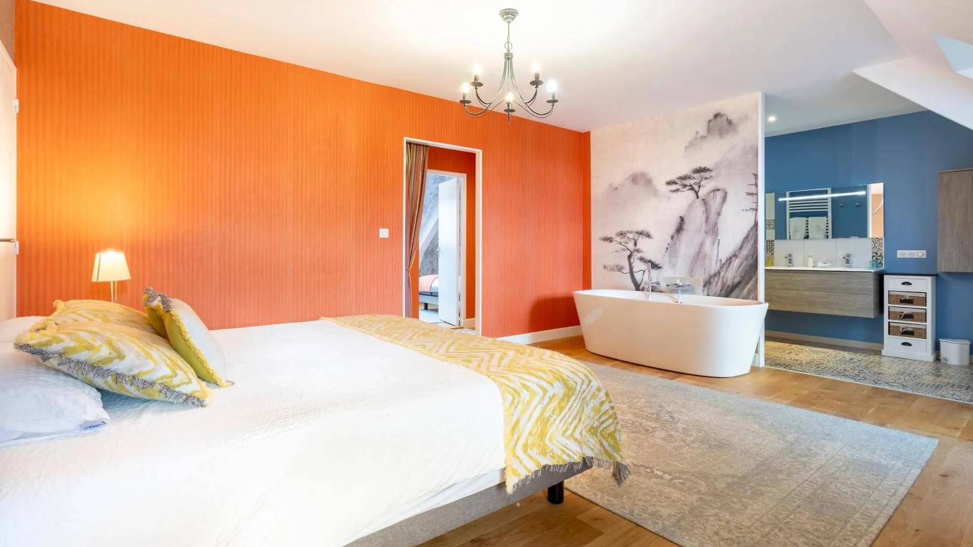 Les Logis De Kergoulou Bed and Breakfast Concarneau