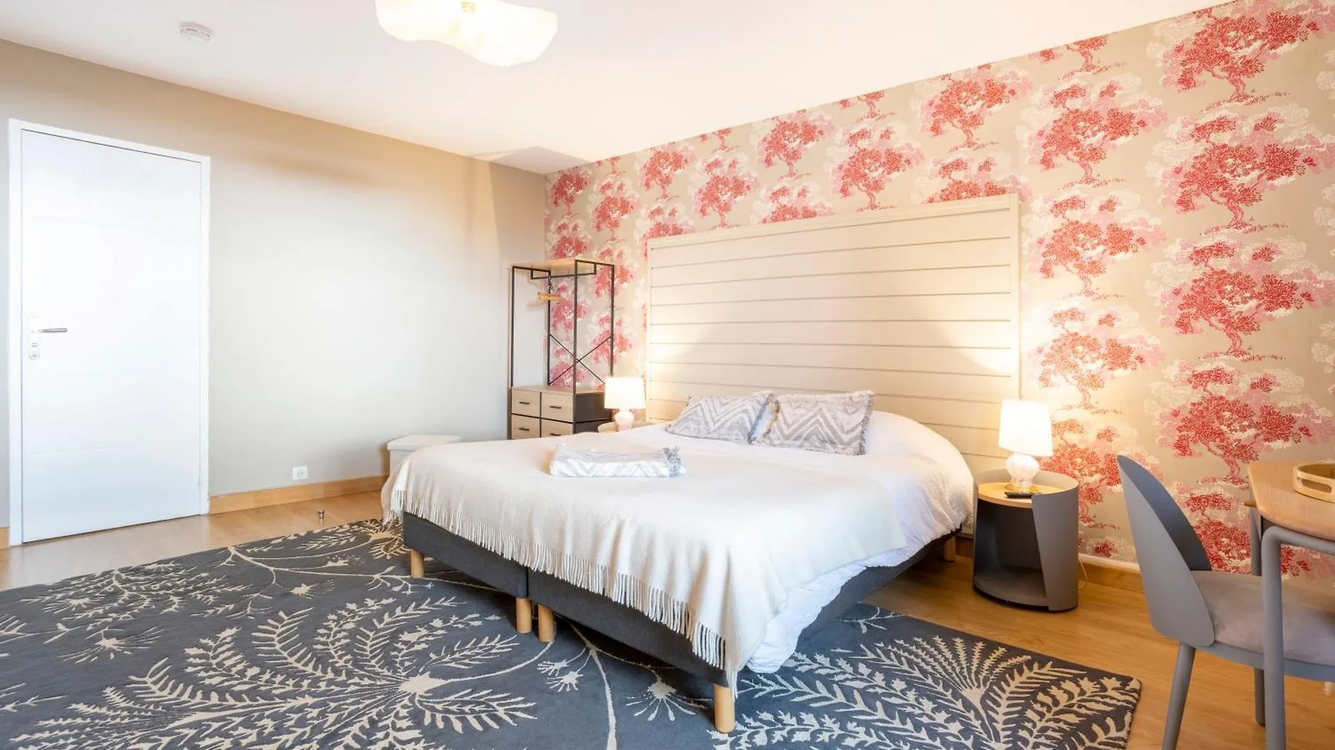 Les Logis De Kergoulou Bed and Breakfast Concarneau 0*,