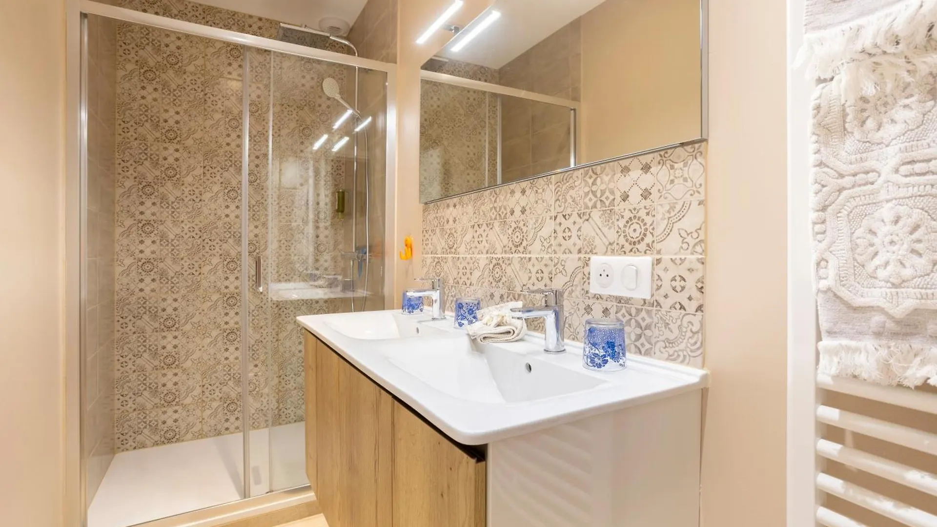 Les Logis De Kergoulou Bed and Breakfast Concarneau